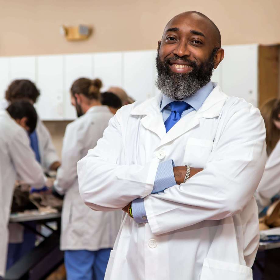 Dr. Brendan Lee Executive Dean for St. Matthew's School of Veterinary Medicine